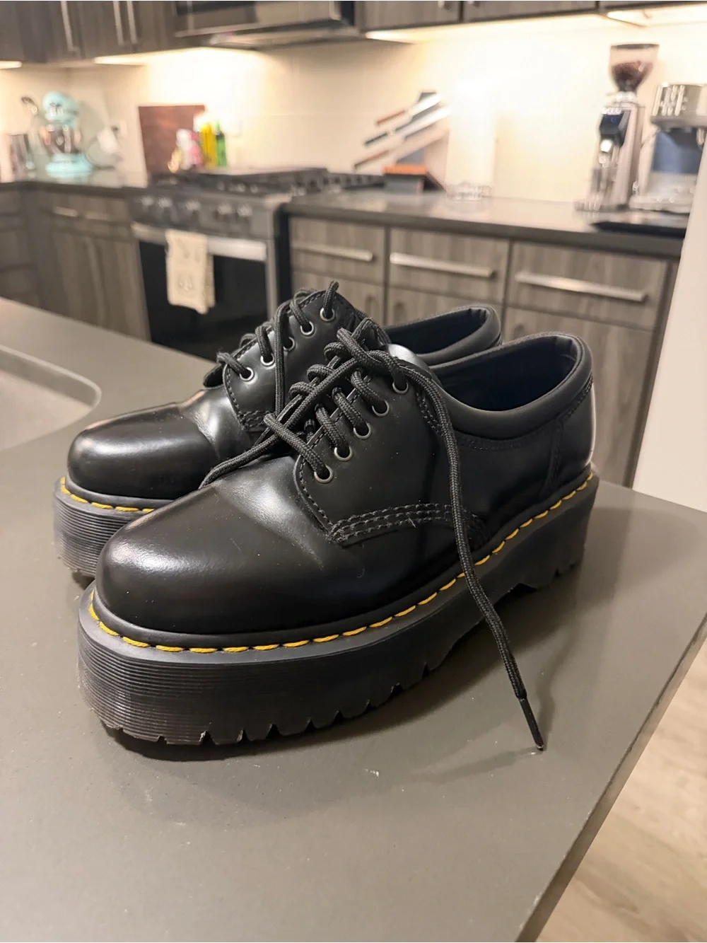 Dr Martens 8053 Leather Platform